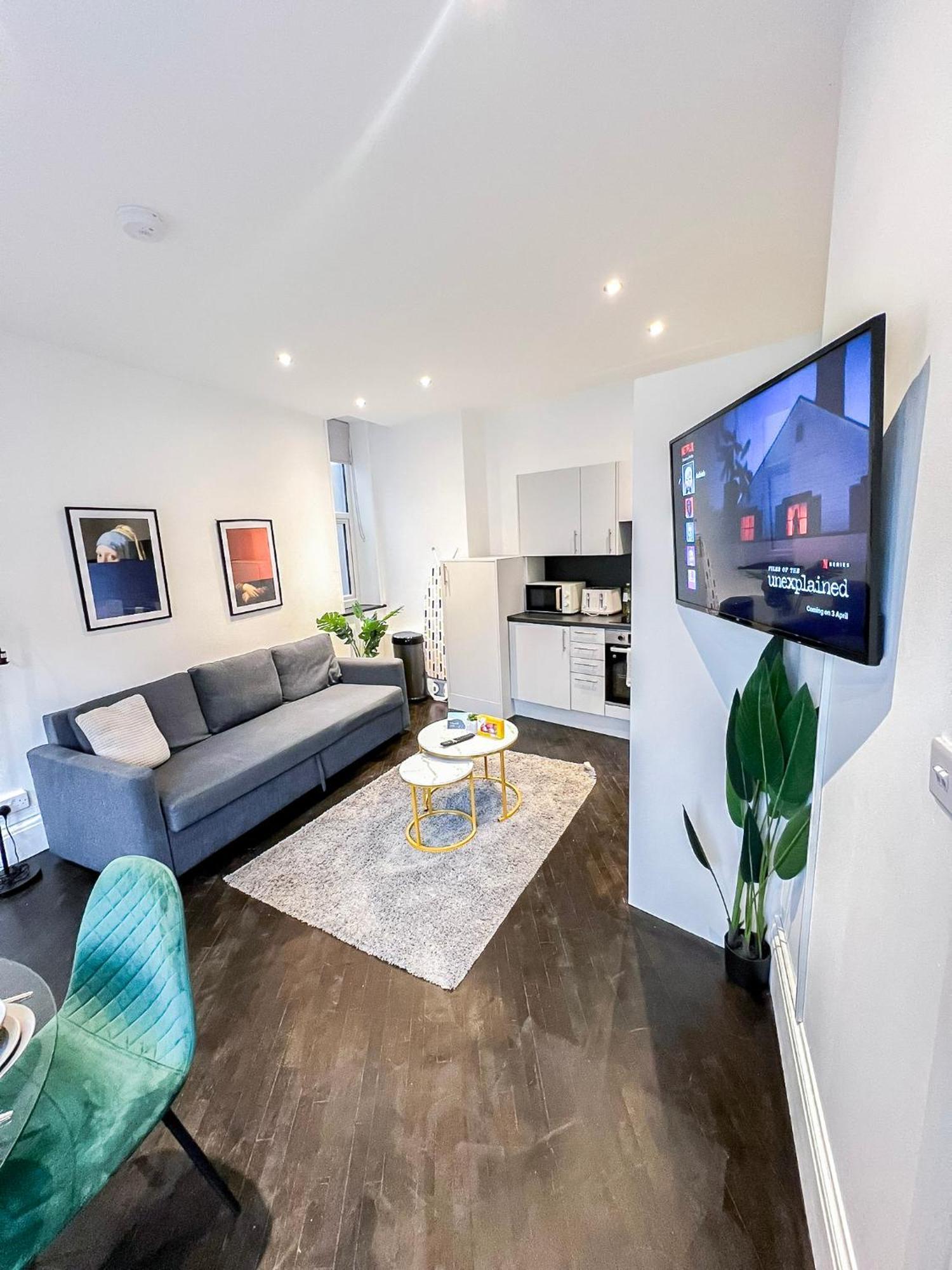 1-Bedroom Apartments In Shoreditch, Old Street, Hoxton London Eksteriør billede