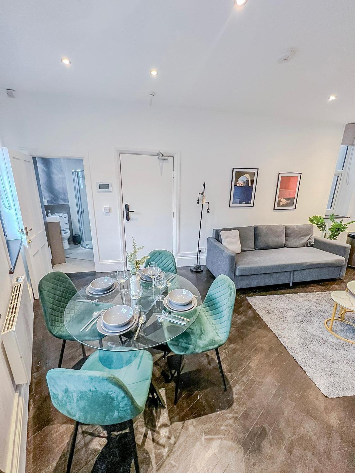 1-Bedroom Apartments In Shoreditch, Old Street, Hoxton London Eksteriør billede
